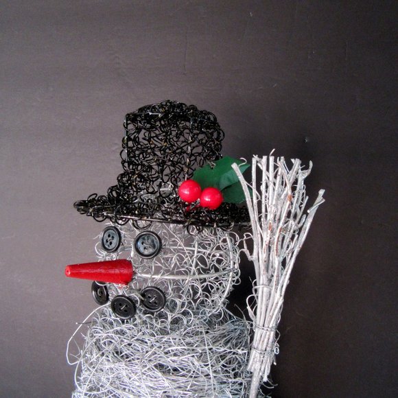 Wire mesh snowman candle holder - 15" tall - Picture 10 of 11